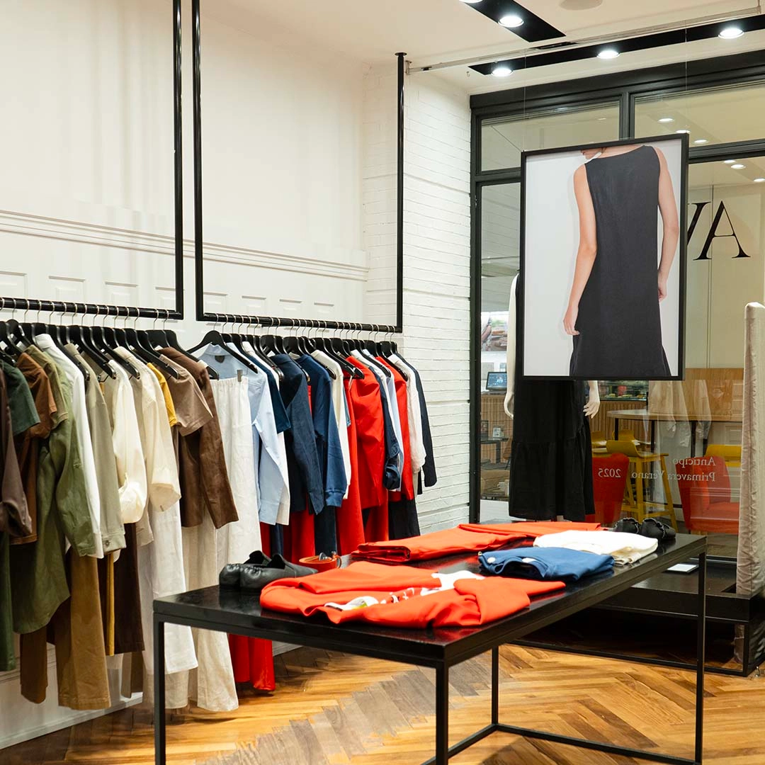 Encontra Awada en nuestro centro comercial