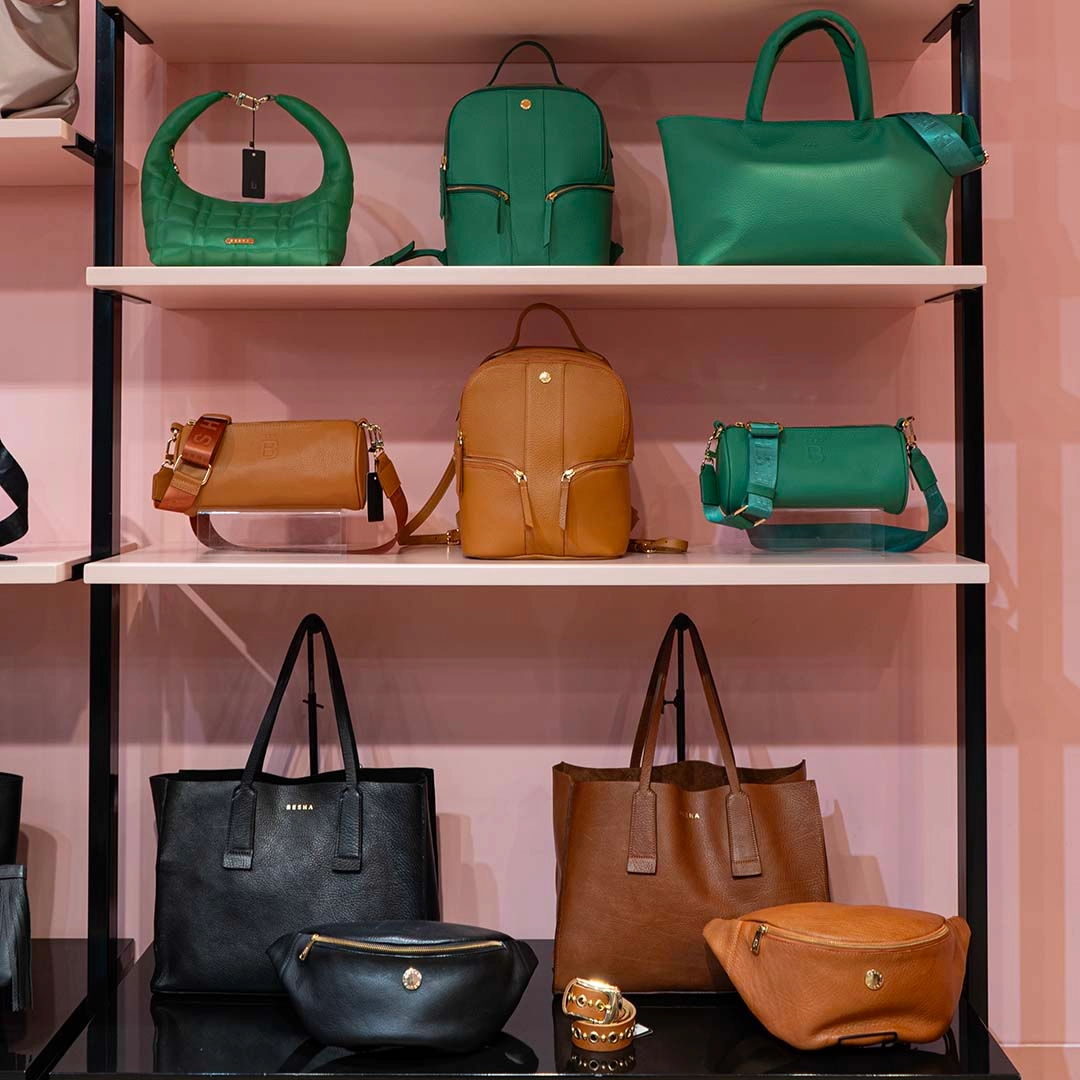 Encontra Besha en nuestro centro comercial