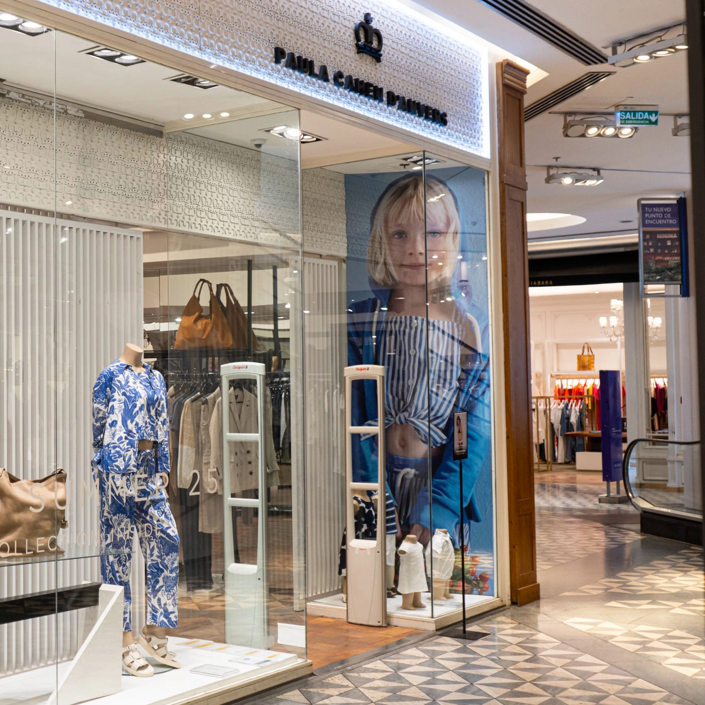 Encontra Paula Cahen D'Anvers en nuestro centro comercial