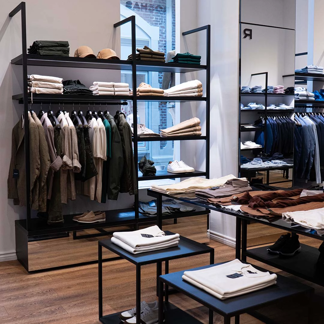 Encontra Rochas en nuestro centro comercial