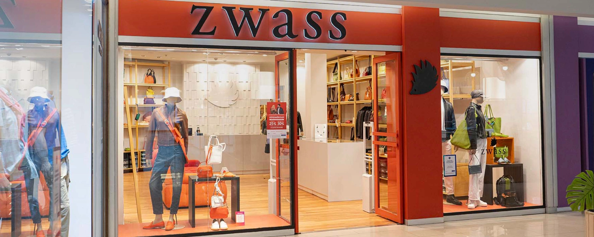 Zwass El Solar Shopping