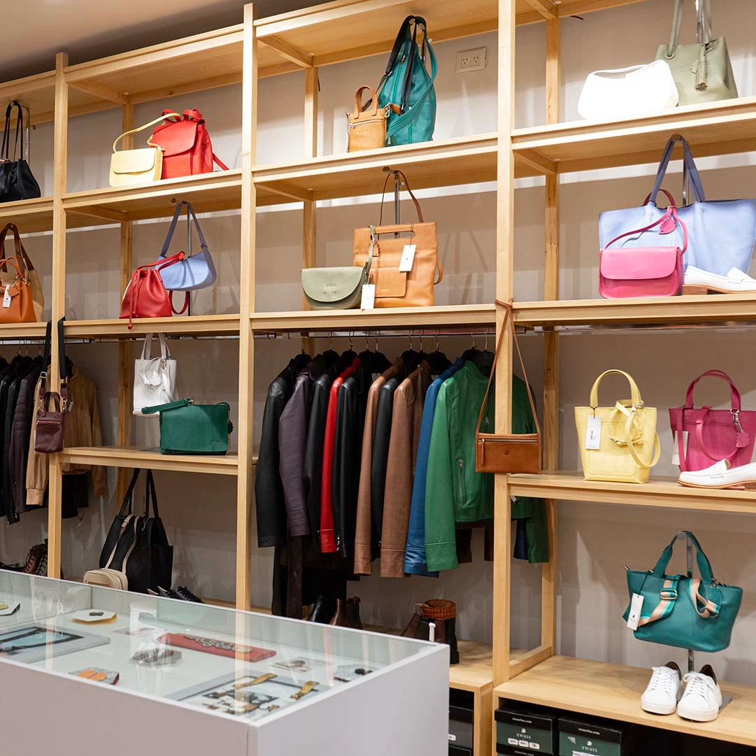 Encontra Zwass en nuestro centro comercial